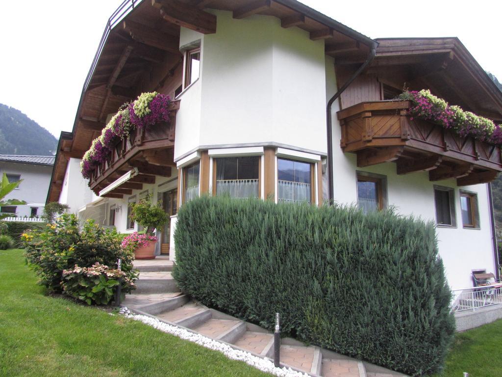 Haus Egger Apartment Neustift im Stubaital Cameră foto